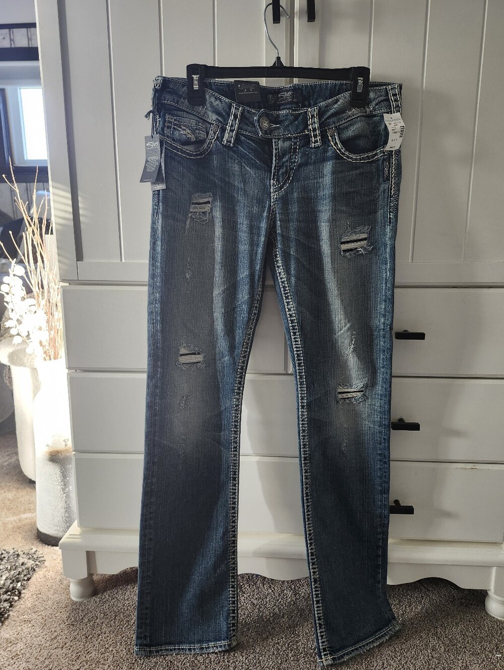 Silver Tuesday Baby Boot Dark Blue Distressed Women’s Jeans Low Rise Sz 30